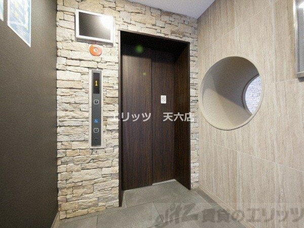 エントランス(エントランス)