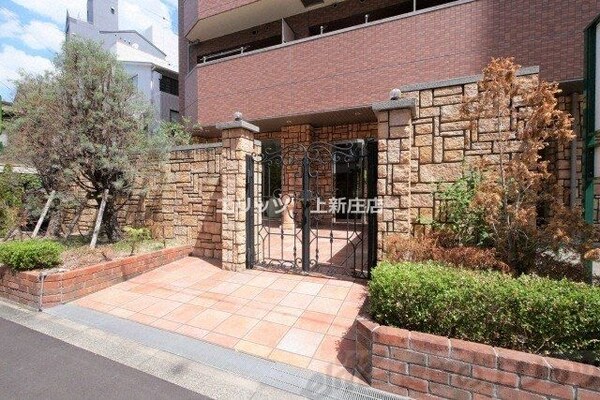 エントランス(エントランス)