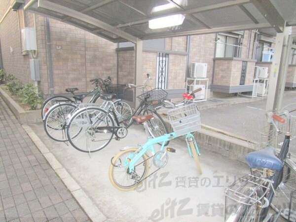 その他(駐輪場)