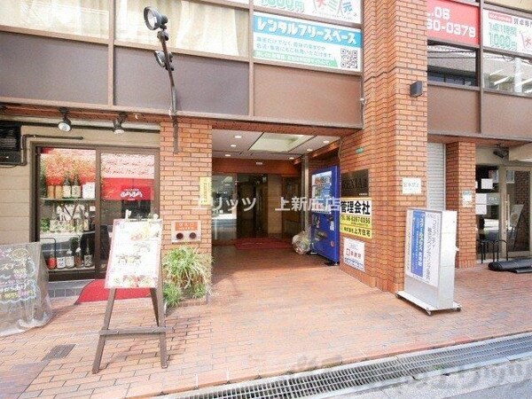 エントランス(エントランス)