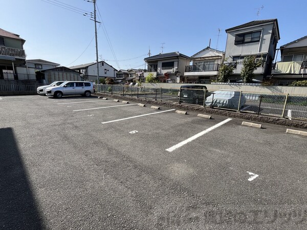 駐車場(駐車場)