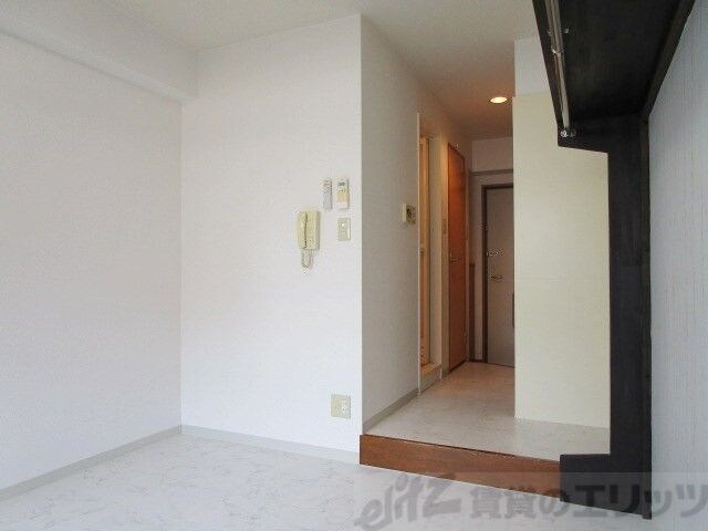 物件内観写真23　(エントランス)