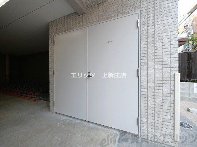 物件内観写真14　(ゴミ置き場)