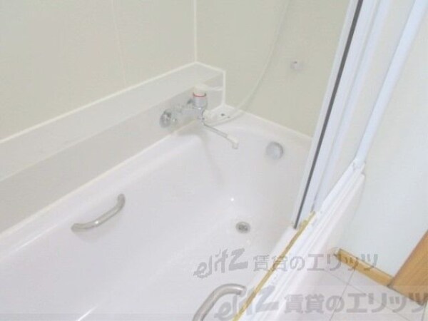 バス／シャワールーム等(風呂)