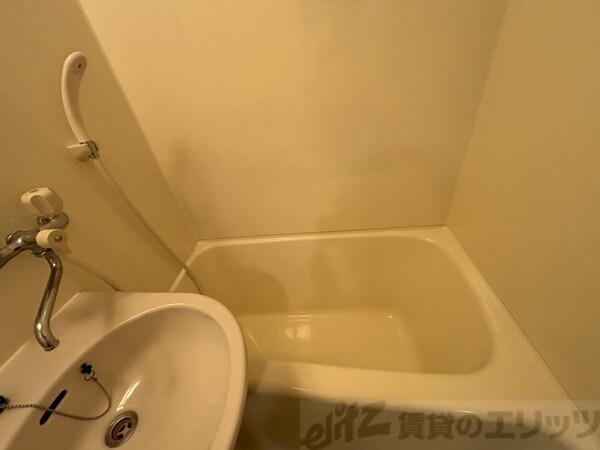 バス／シャワールーム等(バス／シャワールーム等)