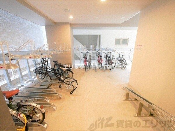 駐車場(駐輪場)