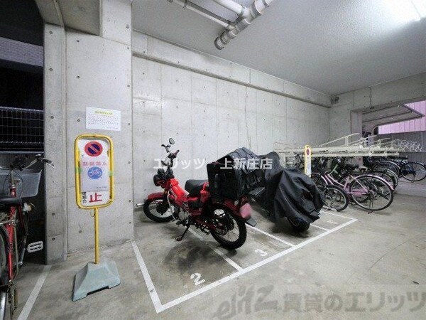 駐車場(駐輪場)