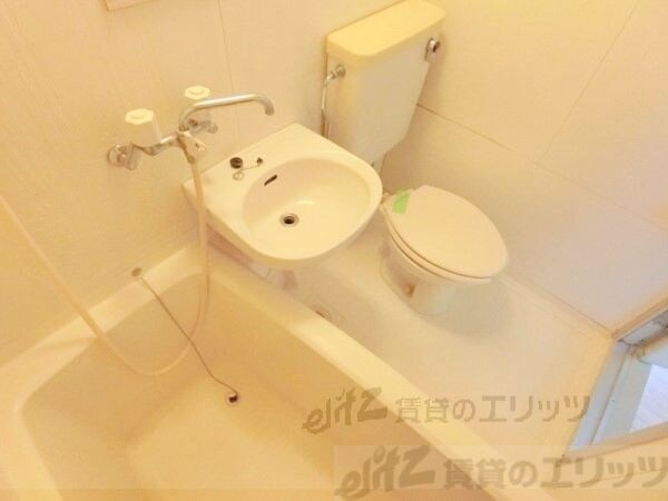 トイレ(ユニットバス)