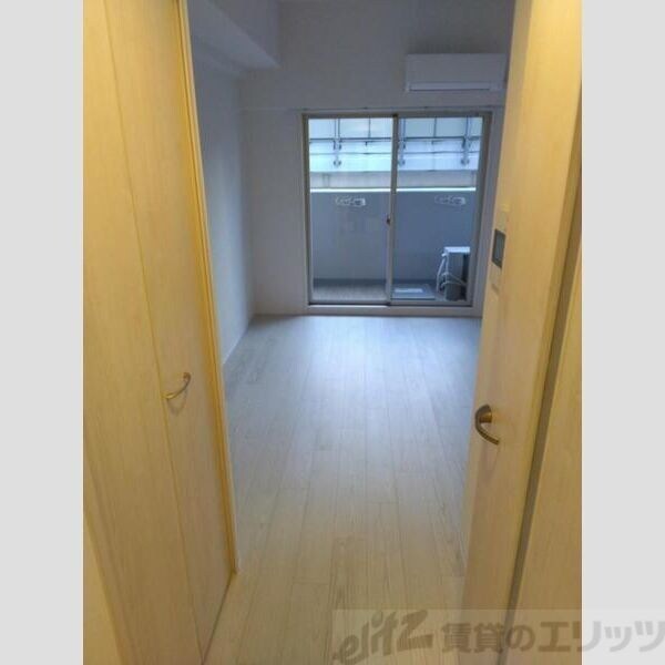 リビング・居室(玄関)