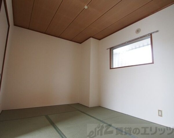 寝室(リビング/居室)