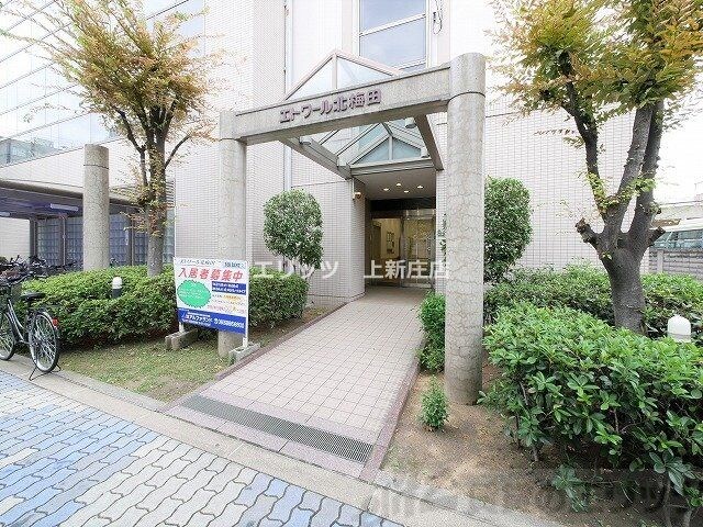 物件内観写真3　(エントランス)