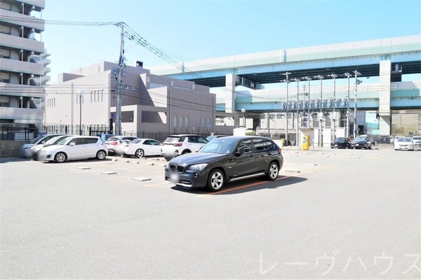 駐車場(駐車場)