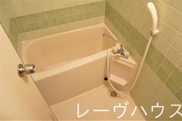 バス／シャワールーム等