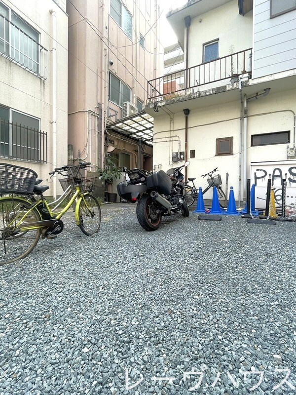 駐車場(共有部分)