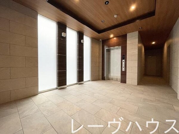エントランス(エントランス)