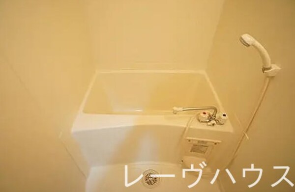 バス／シャワールーム等(バス／シャワールーム等)