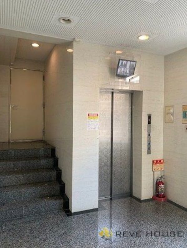 ロビー