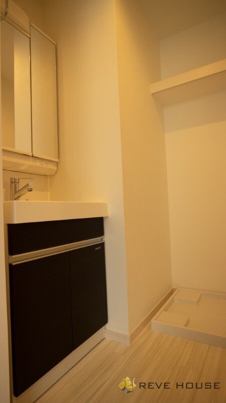 物件内観写真6　(収納)