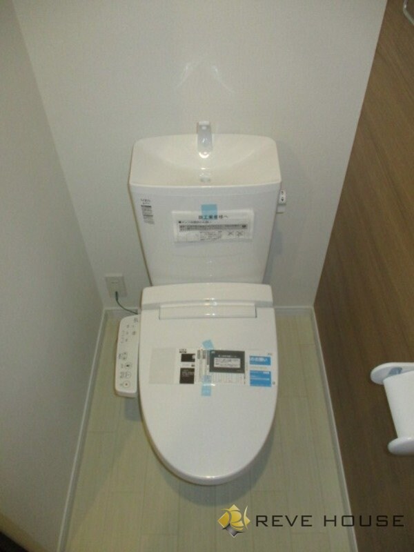 物件内観写真5　(トイレ)