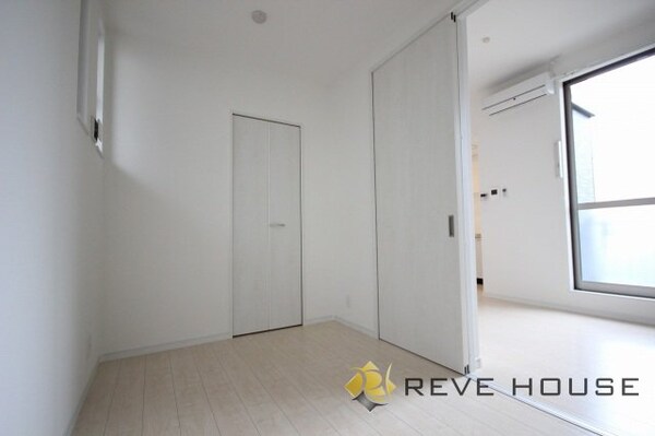 エントランス(リビング/居室)