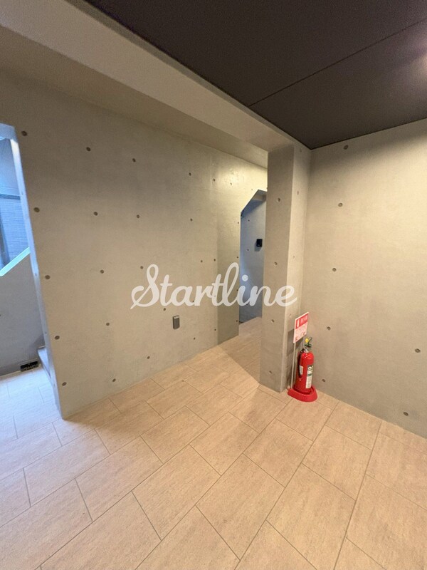 エントランス(エントランス)