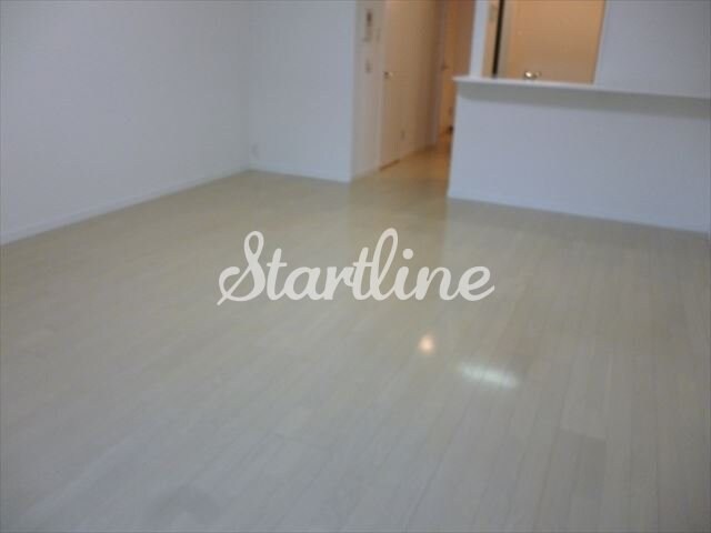 物件内観写真19　(リビング/居室)