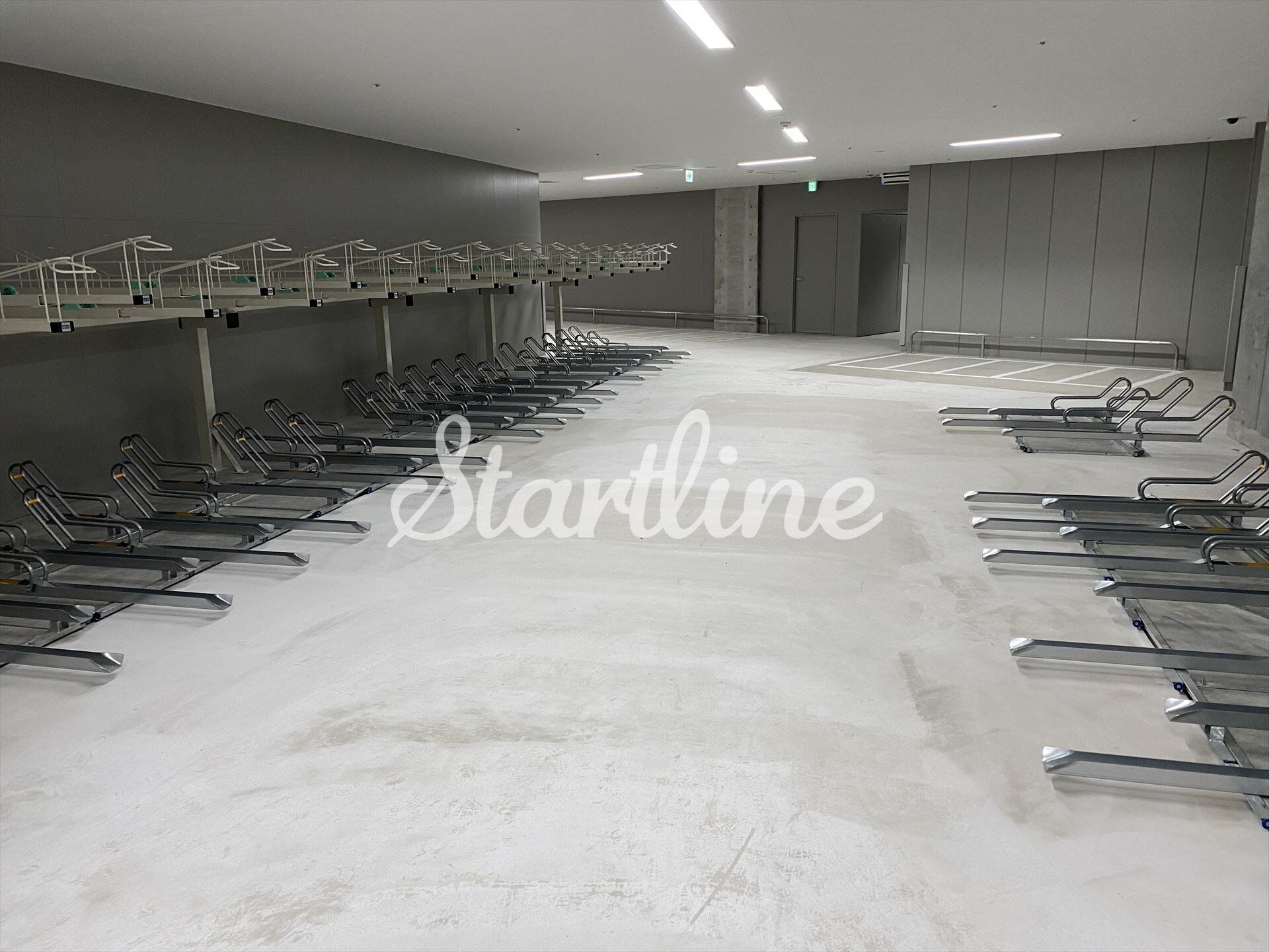 物件内観写真14　(駐輪場)