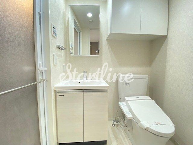 物件内観写真7　(洗面)