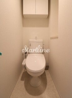 物件内観写真4　(トイレ)