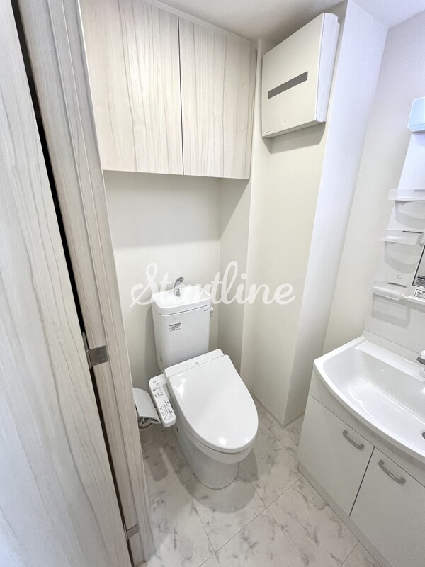 トイレ(トイレ)