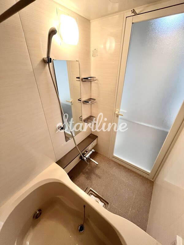 バス／シャワールーム等