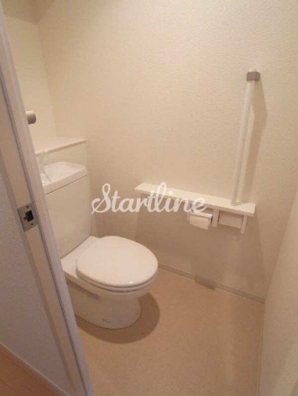 トイレ(トイレ)