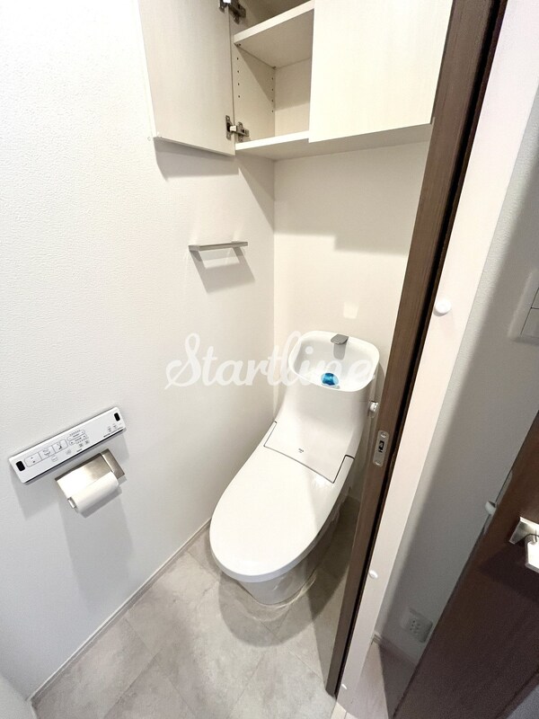 トイレ(トイレ)