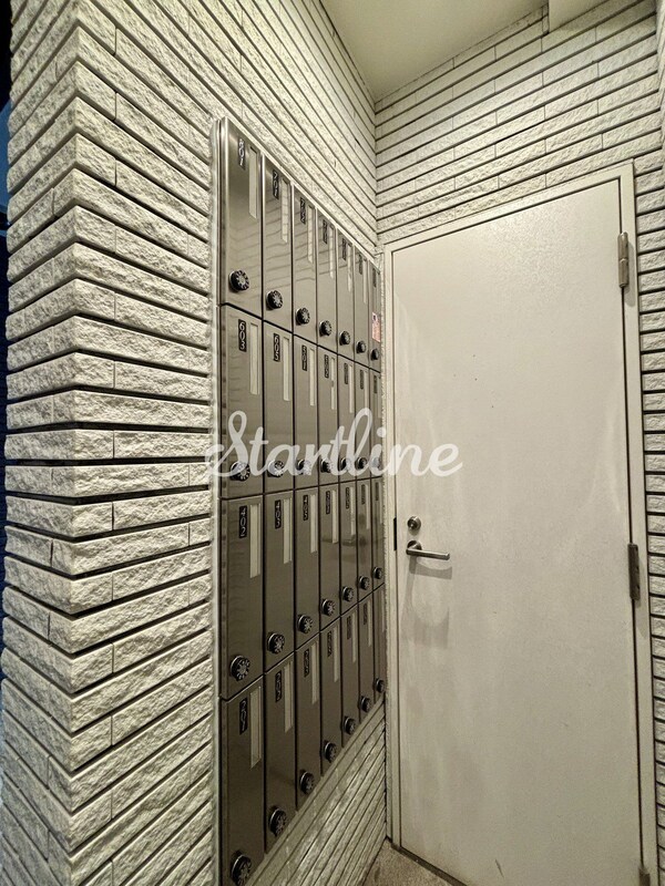 設備(郵便受け)