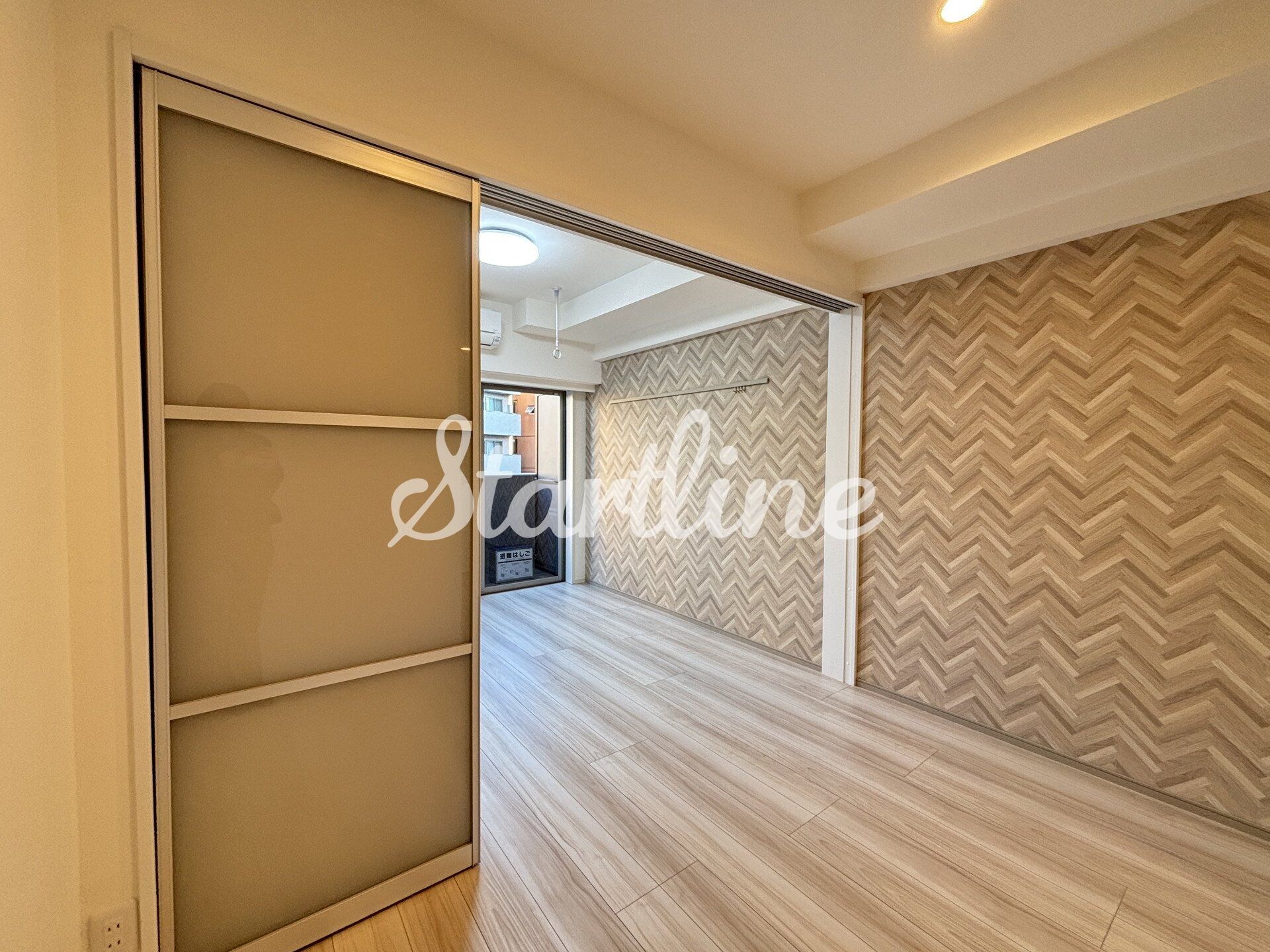 物件内観写真20　(子供部屋　※住戸によりフローリング・クロス・建具などのカラ…)