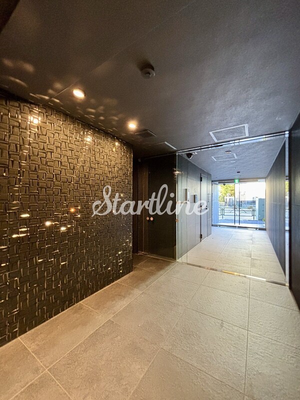 エントランス(エントランス)