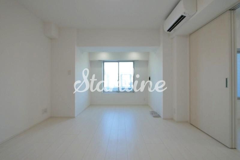 物件内観写真7　(リビング/居室)