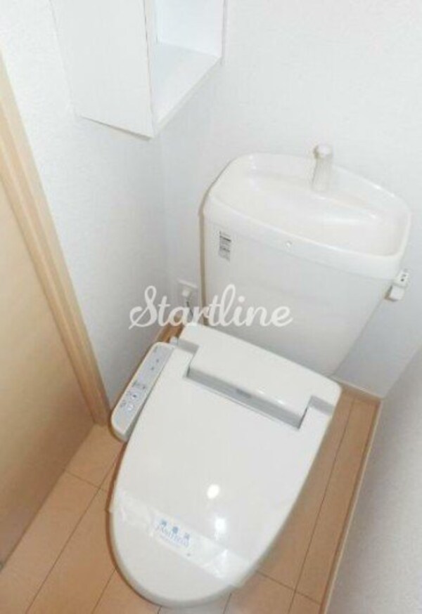 トイレ(トイレ)