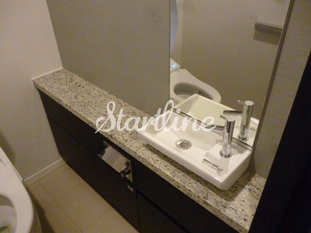 物件内観写真8　(洗面)