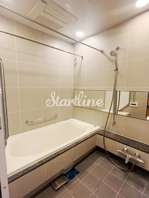 バス／シャワールーム等(バス／シャワールーム等)