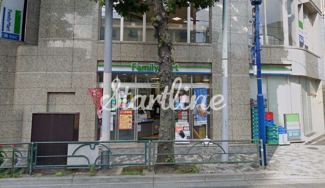 ファミリーマート神宮前三丁目店