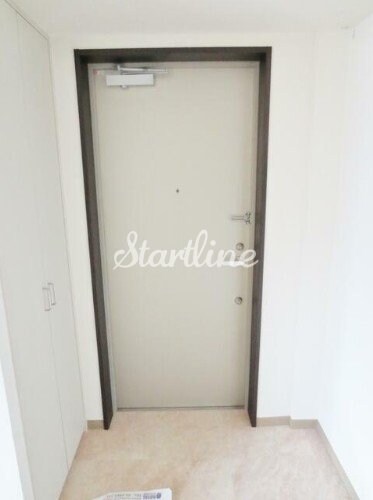 物件内観写真20　(玄関)