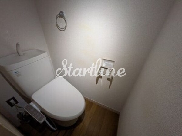 トイレ(トイレ)