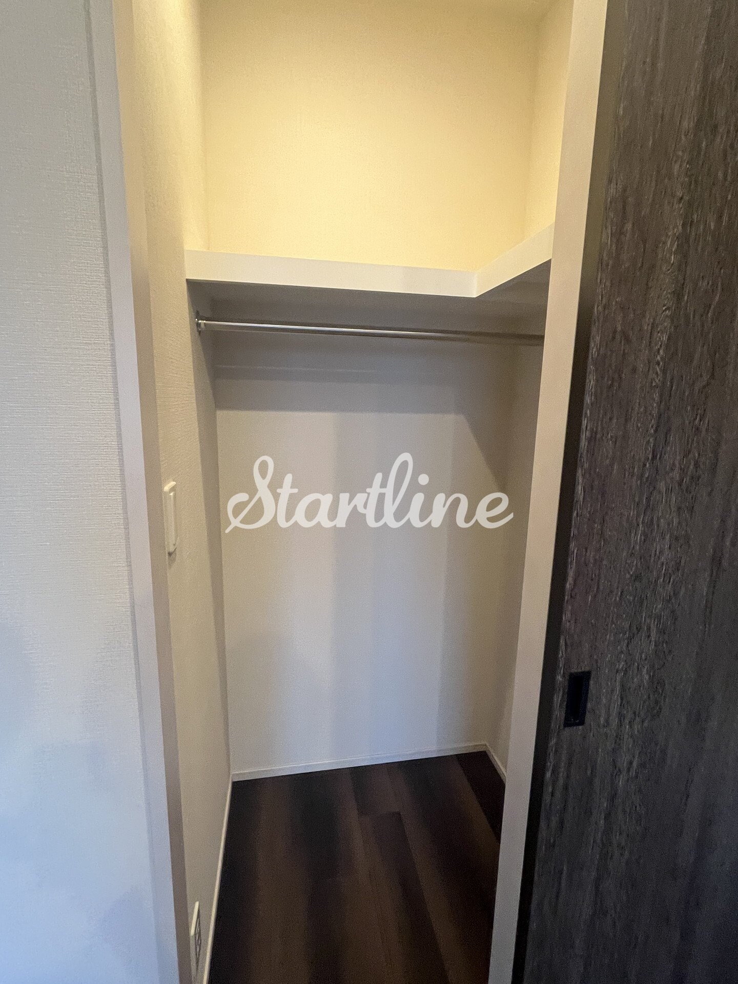 物件内観写真25　(収納)