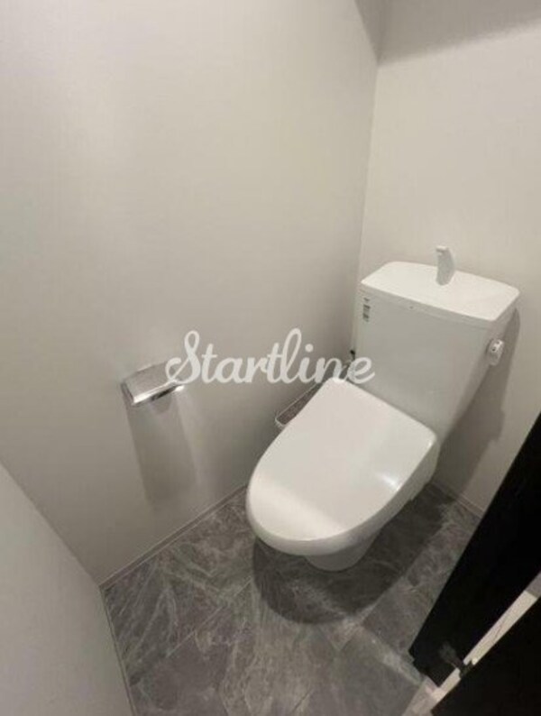 トイレ(トイレ)