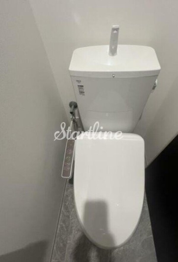 トイレ(トイレ)