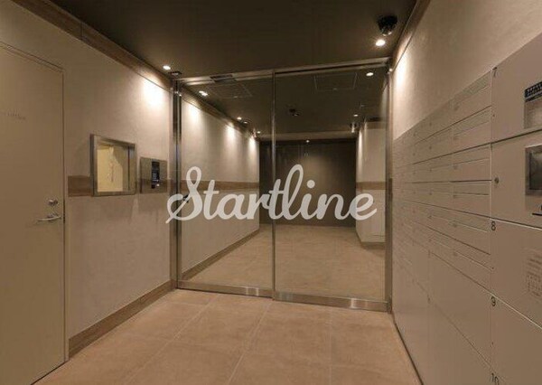 エントランス(エントランス)