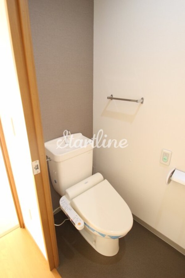 トイレ(トイレ)