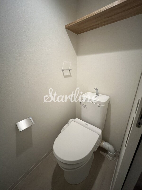 トイレ(トイレ)