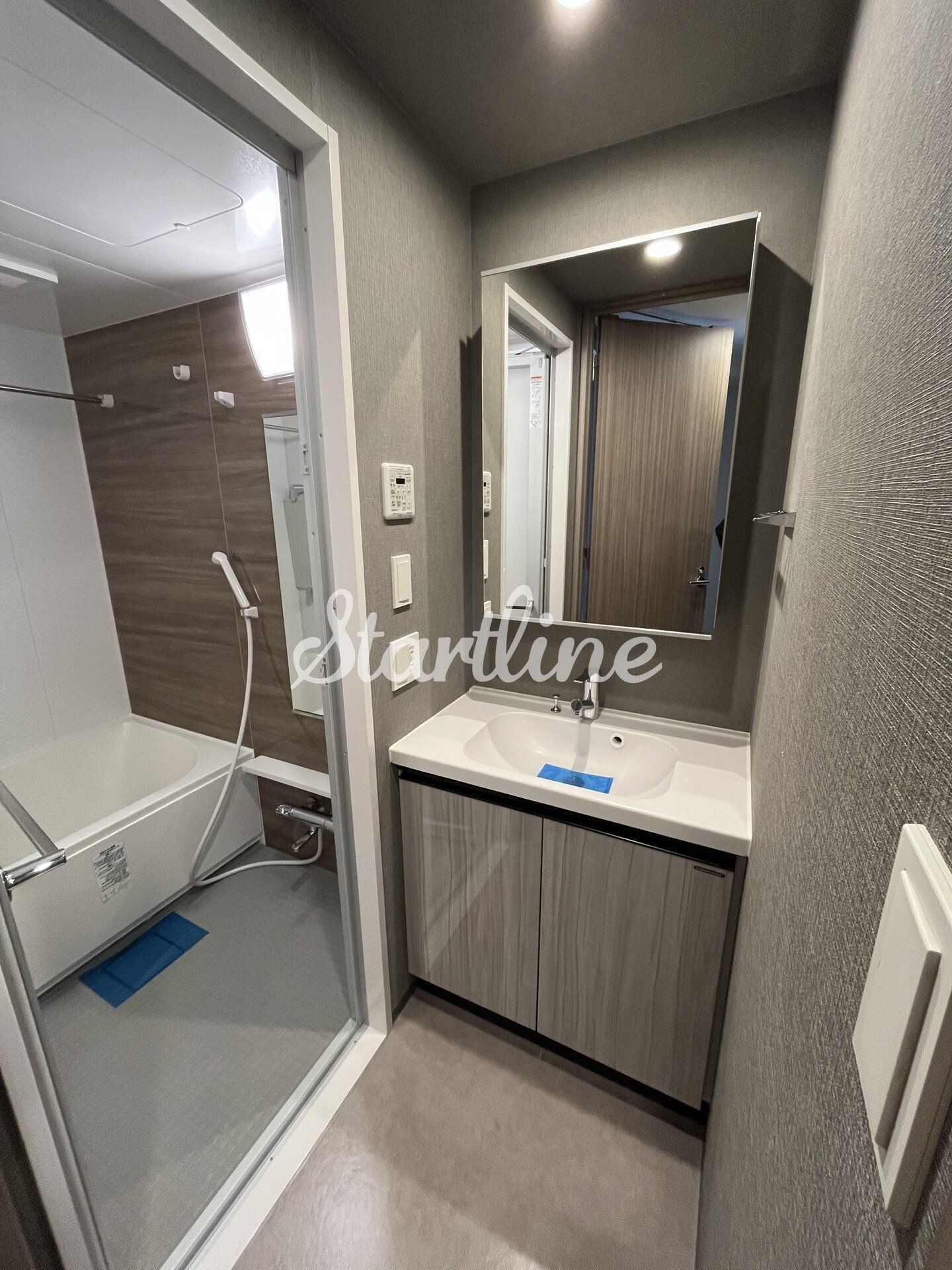 物件内観写真7　(洗面)